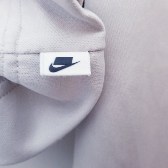 Nike NSW Blocked Logo Cropped Sweatshirt Women Size Medium - Picture 8 of 11